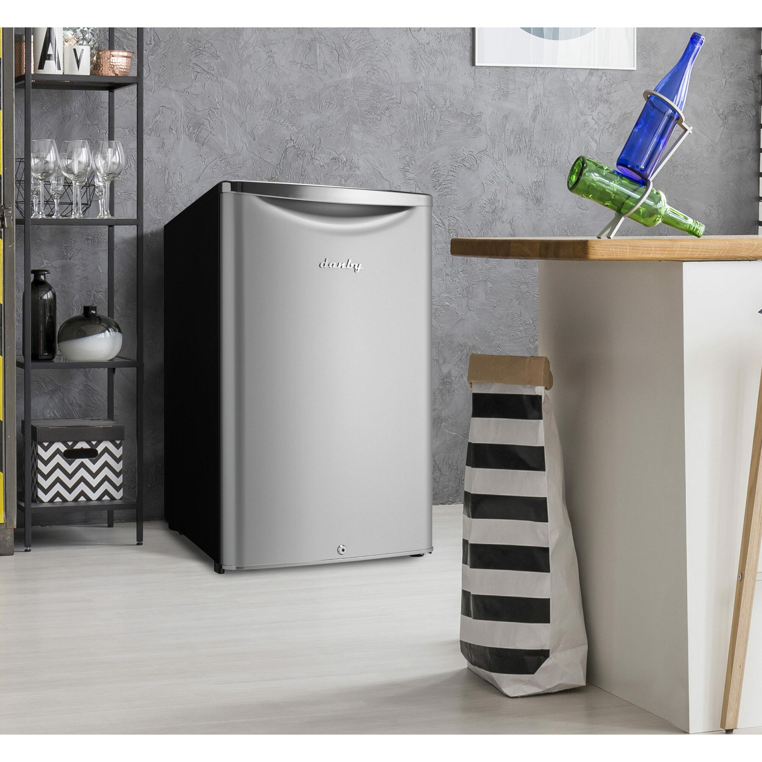 Danby 21-inch, 4.4 cu. ft. Compact Refrigerator DAR044A6DDB IMAGE 7
