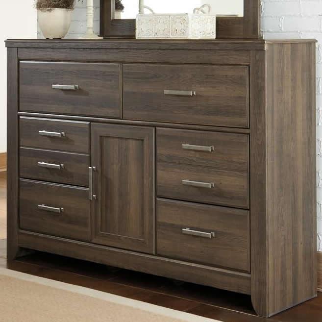 Signature Design by Ashley Juararo B251B35 6 pc King Poster Bedroom Set IMAGE 3