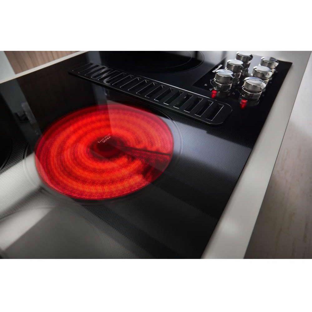 KitchenAid 30-inch Built-in Electric Cooktop with Even-Heat™ Element KCED600GBL IMAGE 3
