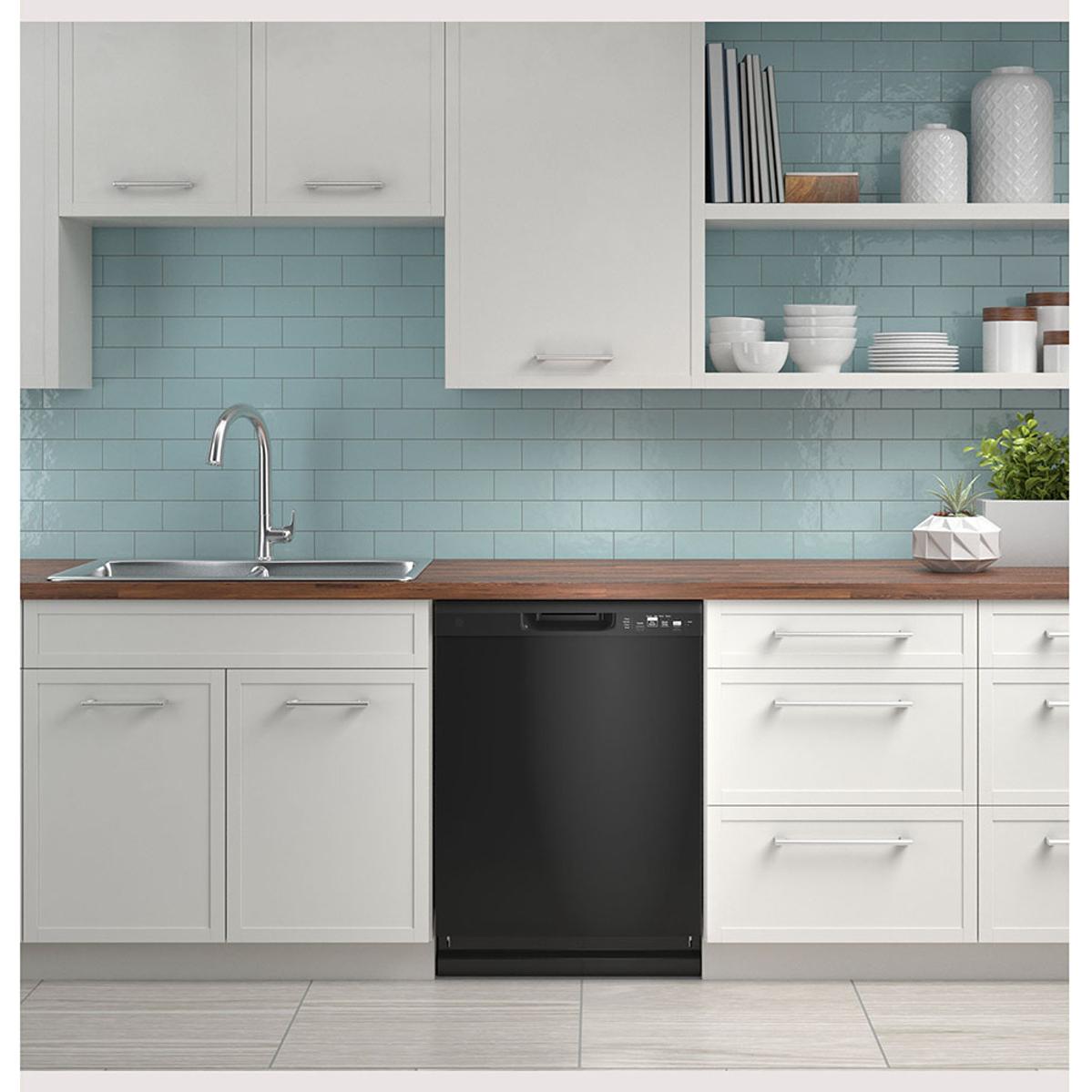 GE Built-In Dishwasher with Power Cord GDF511PGRBB IMAGE 9