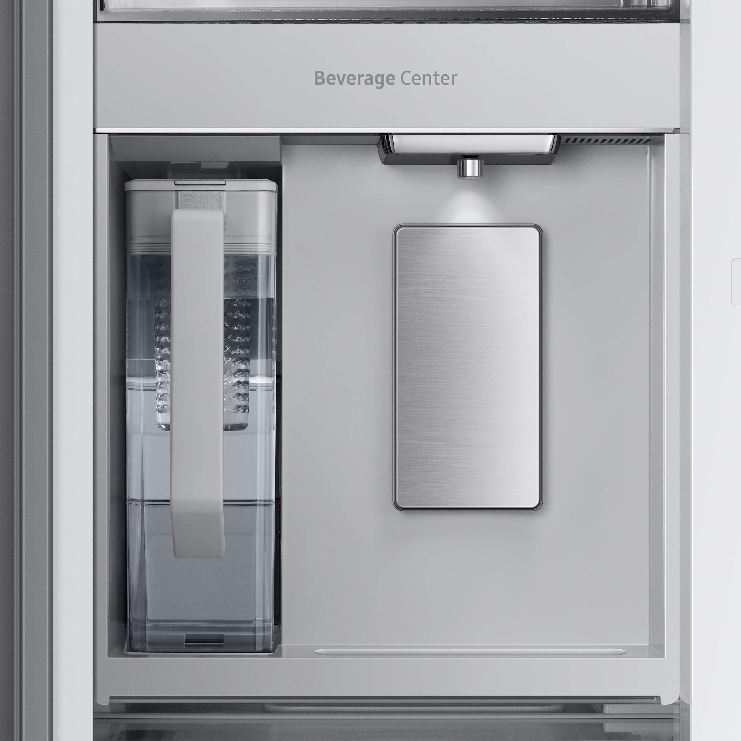 Samsung Bespoke 36-inch, 24 cu.ft. Counter-Depth French Door Refrigerator with Dual Ice Maker RF24BB6600QLAA IMAGE 6