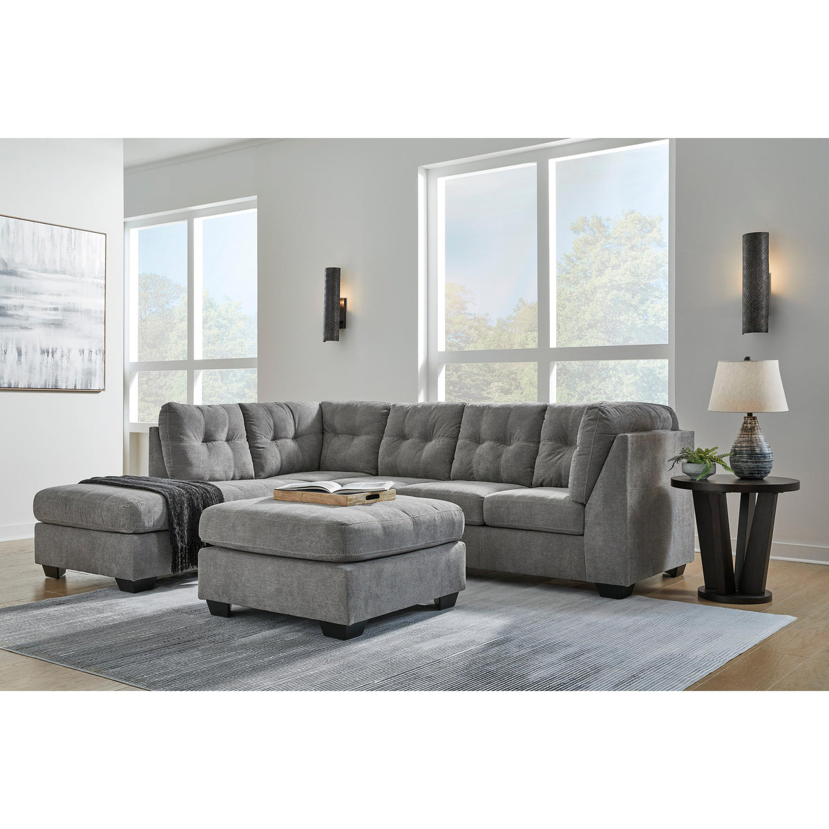 Signature Design by Ashley Marleton 55305S1 2 pc Sectional with Chaise IMAGE 9
