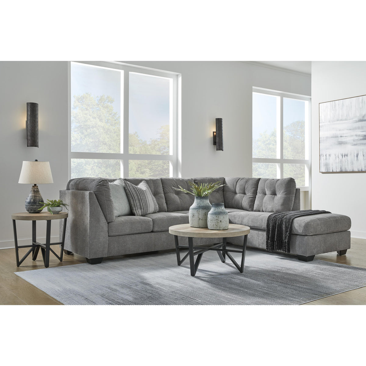 Signature Design by Ashley Marleton 55305S2 2 pc Sectional with Chaise IMAGE 6