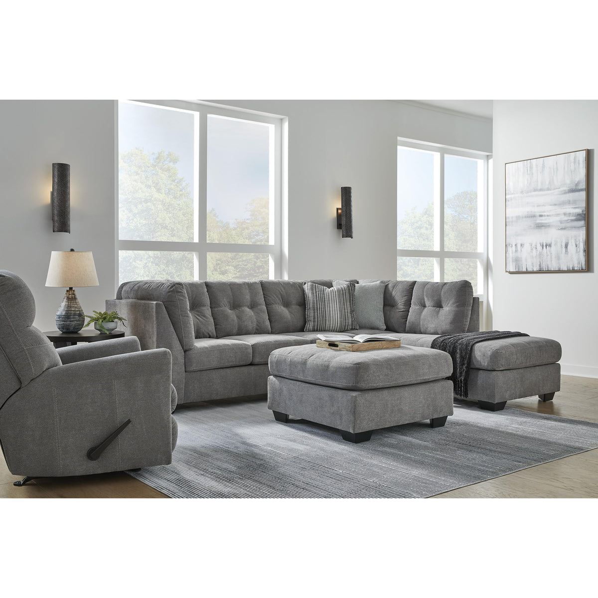 Signature Design by Ashley Marleton 55305S2 2 pc Sectional with Chaise IMAGE 8