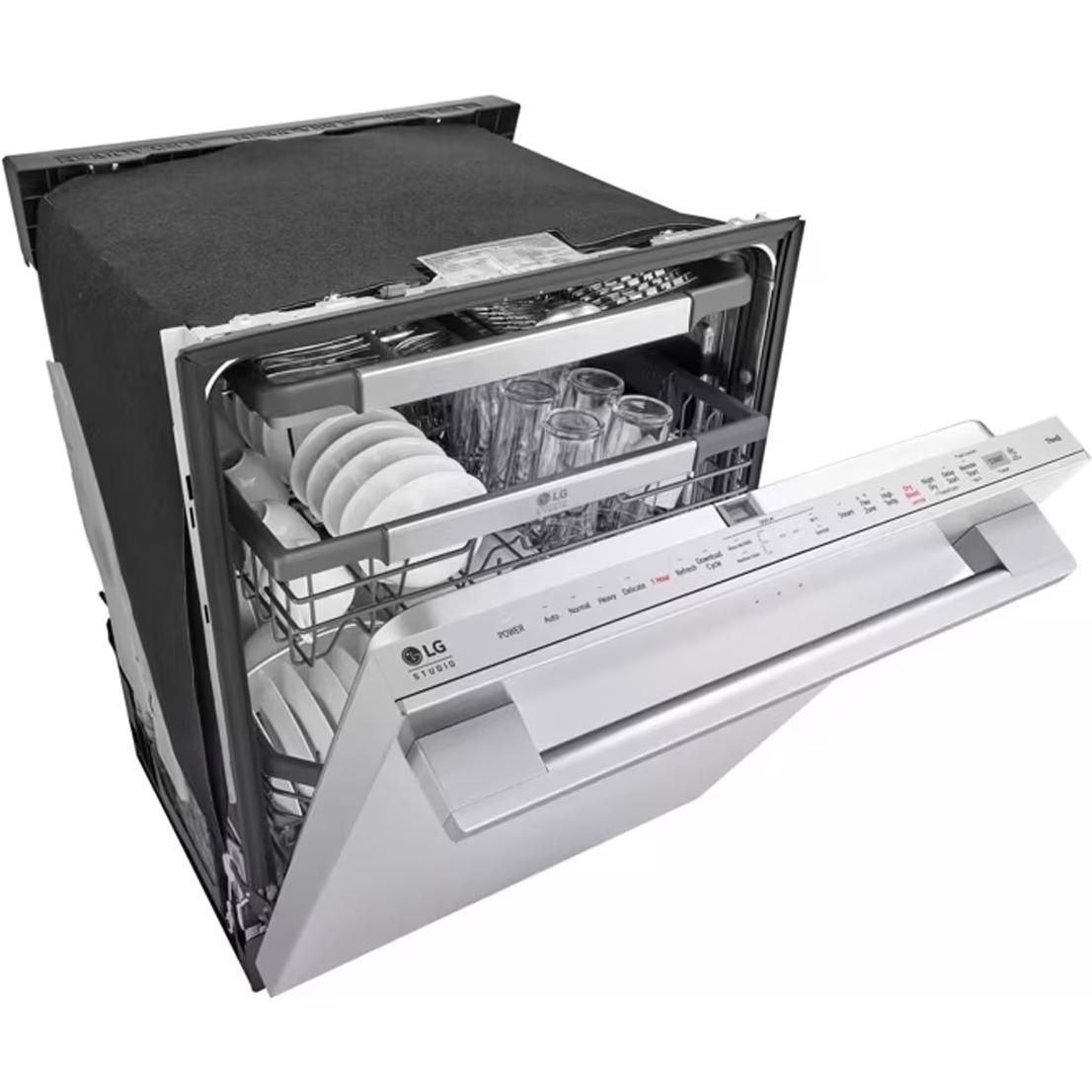 LG STUDIO Studio Built-In Dishwasher with QuadWash® Pro SDWB24S3 IMAGE 3