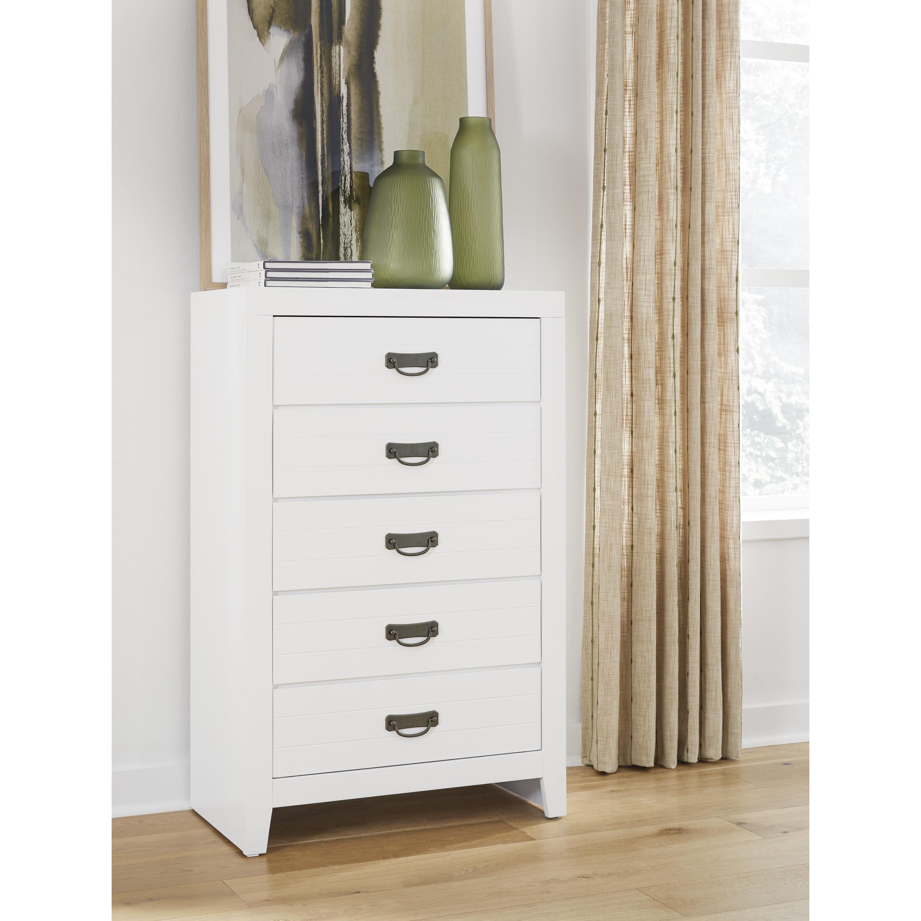 Signature Design by Ashley Binterglen B427-46 Five Drawer Chest IMAGE 7