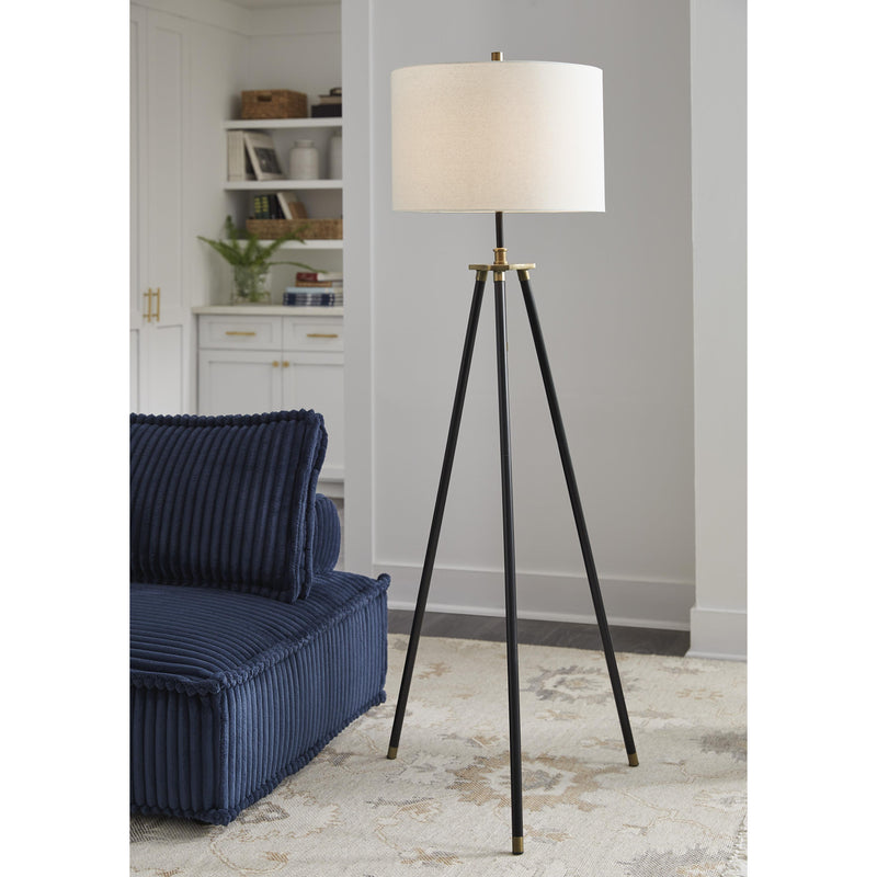 Signature Design by Ashley Lamps Floorstanding L206101 IMAGE 2