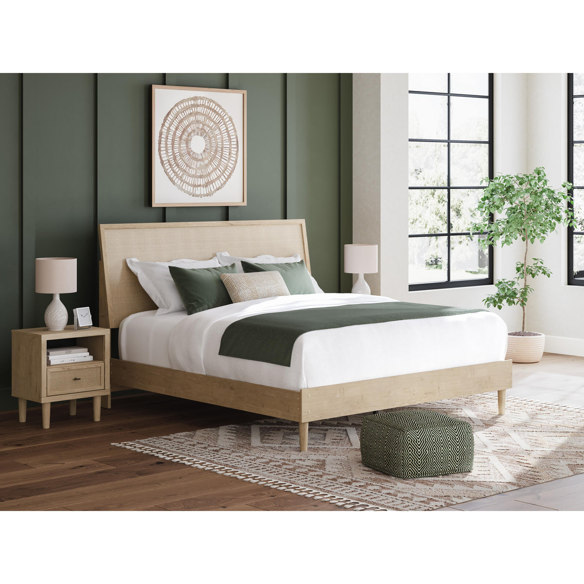 Signature Design by Ashley Cielden B1199B5 King Panel Bed IMAGE 5