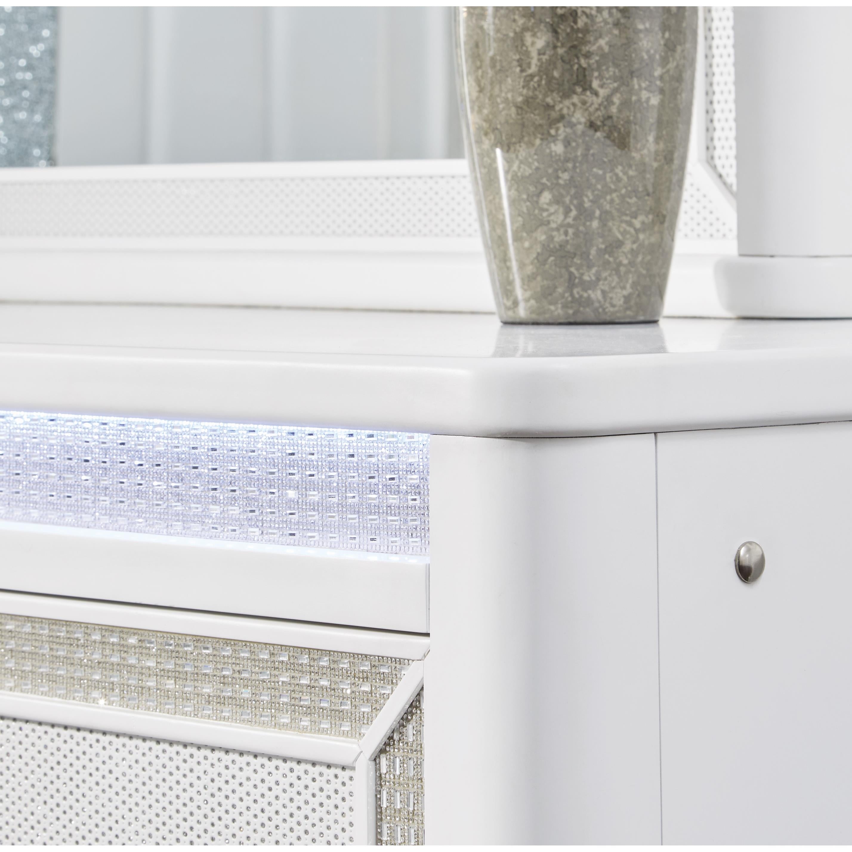 Signature Design by Ashley Chalanna B822-31 Dresser IMAGE 7