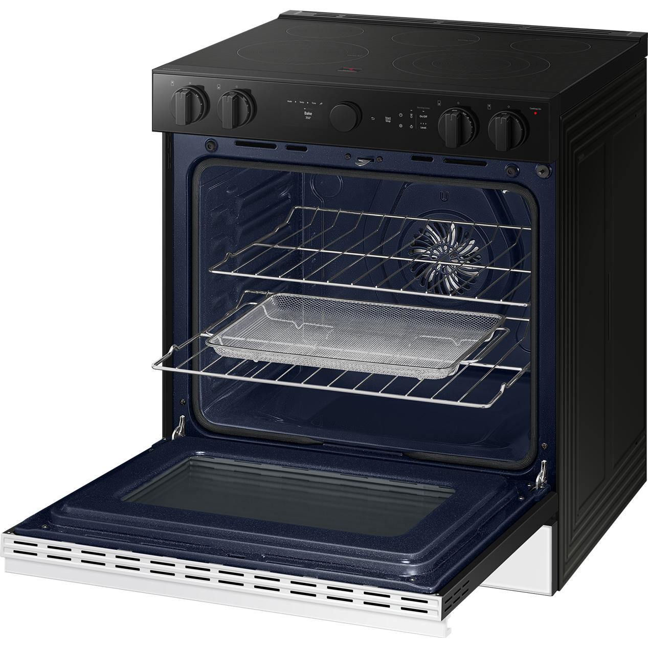 Samsung 6.3 cu. ft. Bespoke Smart Slide-In Electric Range NSE6DB850012/AC IMAGE 7