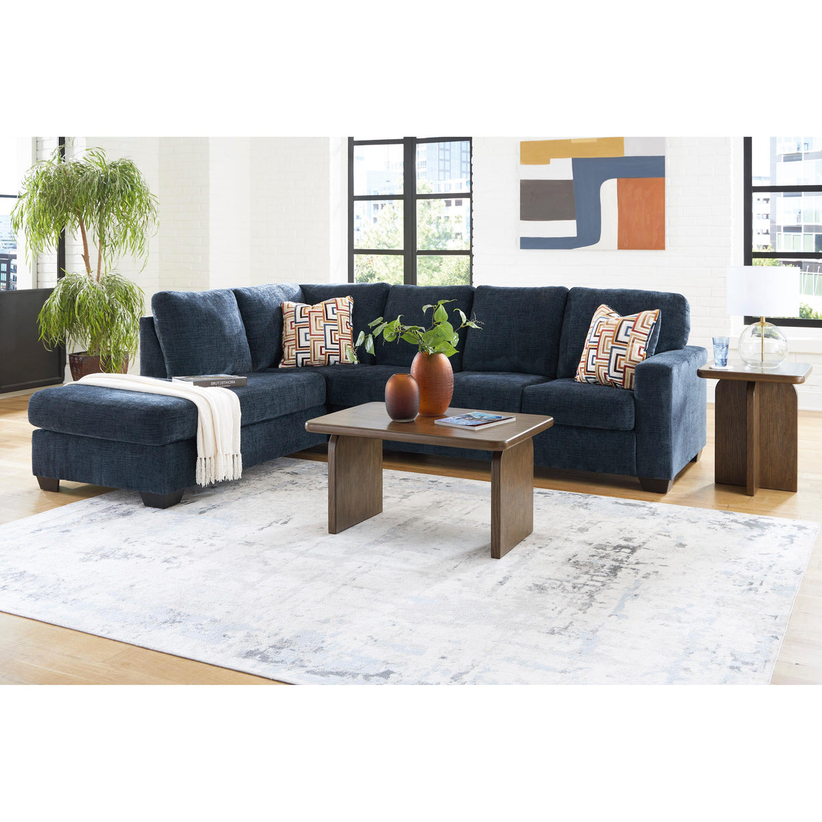 Signature Design by Ashley Aviemore 24303S1 2 pc Sectional with Chaise IMAGE 8