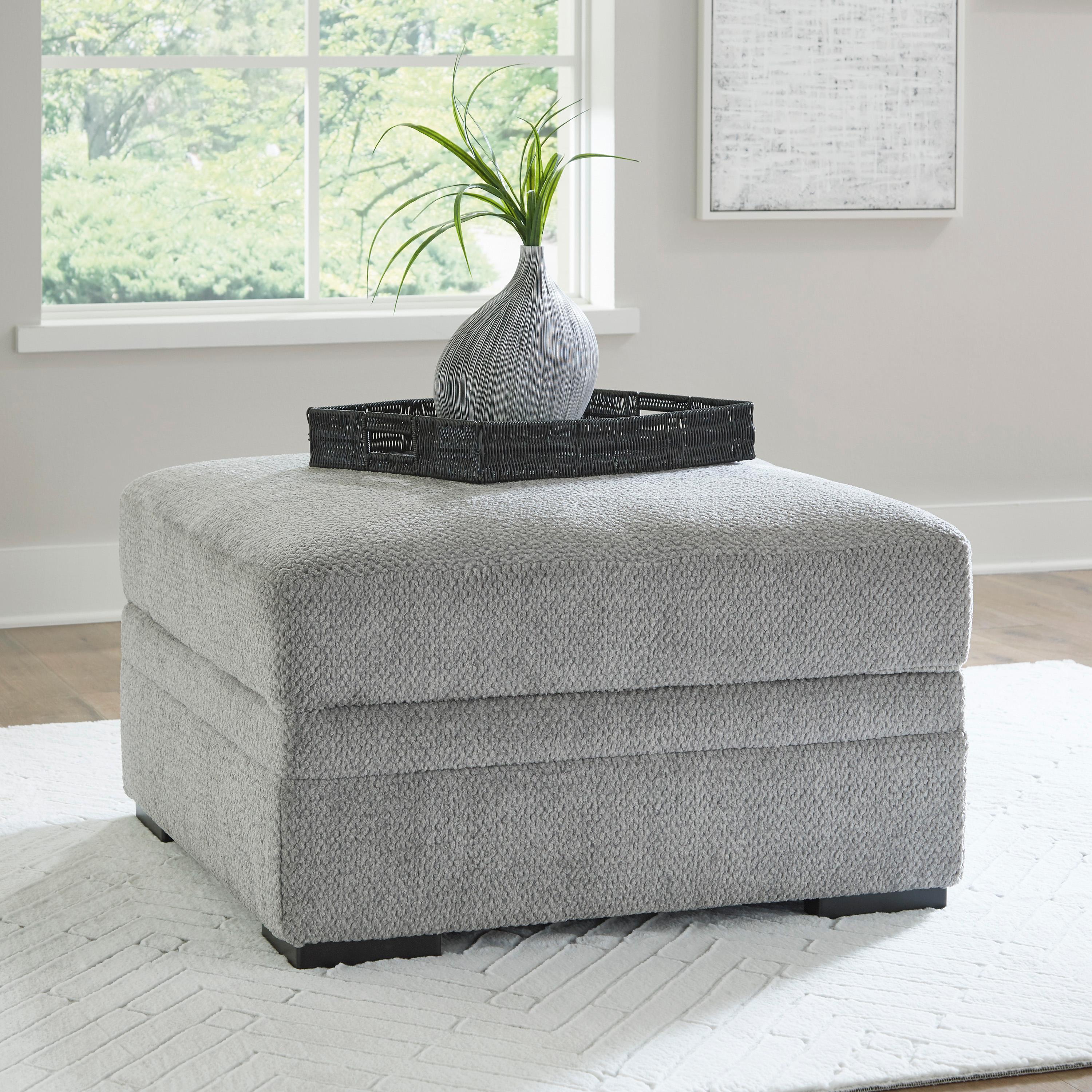 Signature Design by Ashley Casselbury 52906U1 Oversized Swivel Chair and Ottoman IMAGE 3