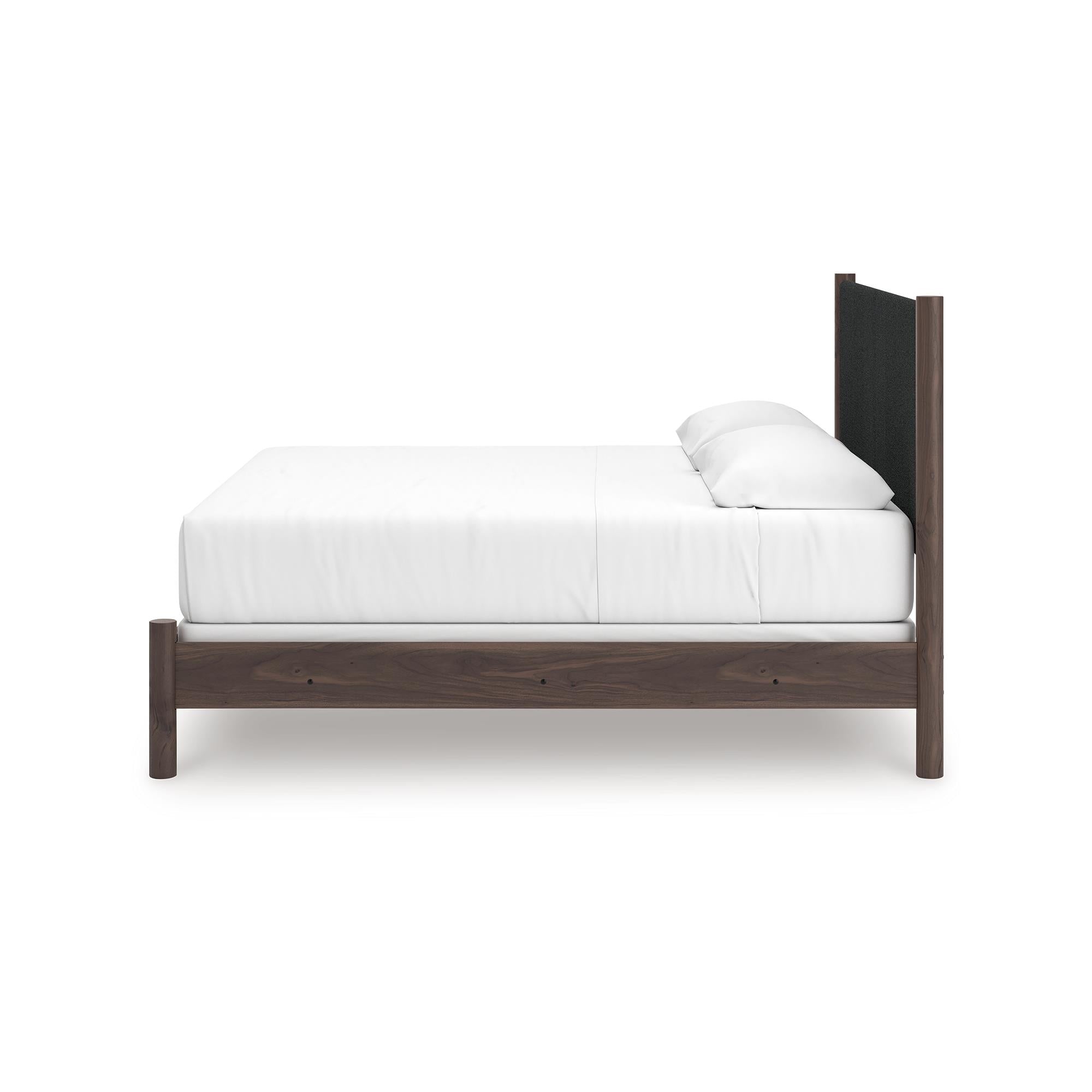 Signature Design by Ashley Pamytta PCB2614B29 King Upholstered Panel Bed IMAGE 7