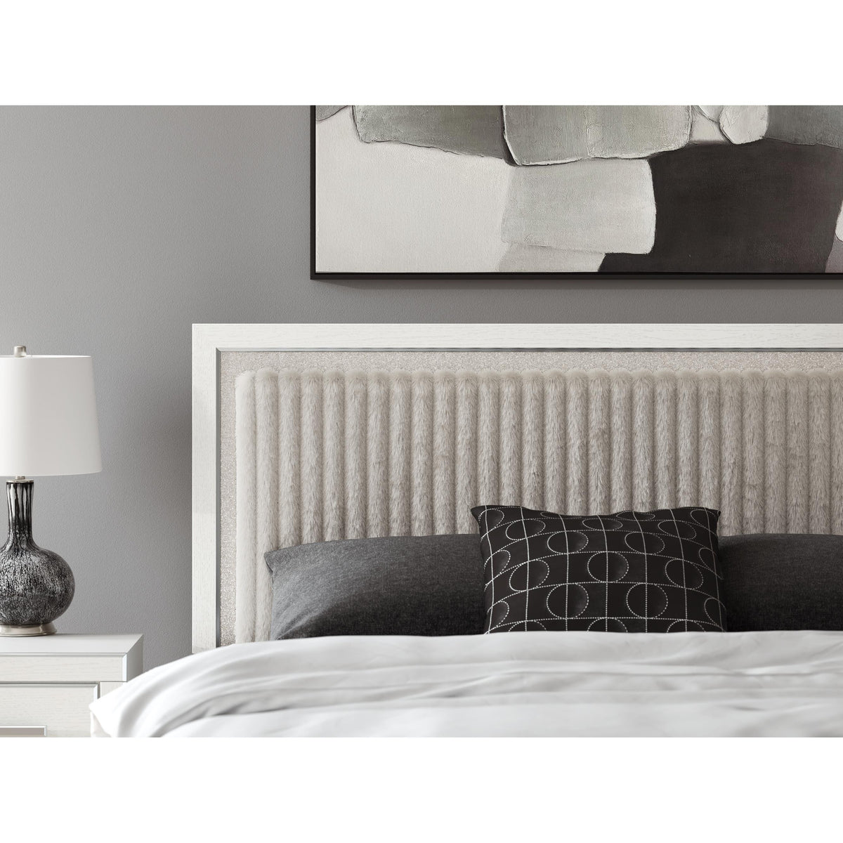 Signature Design by Ashley Zuraleus PCB3381B8 King Upholstered Panel Bed IMAGE 9