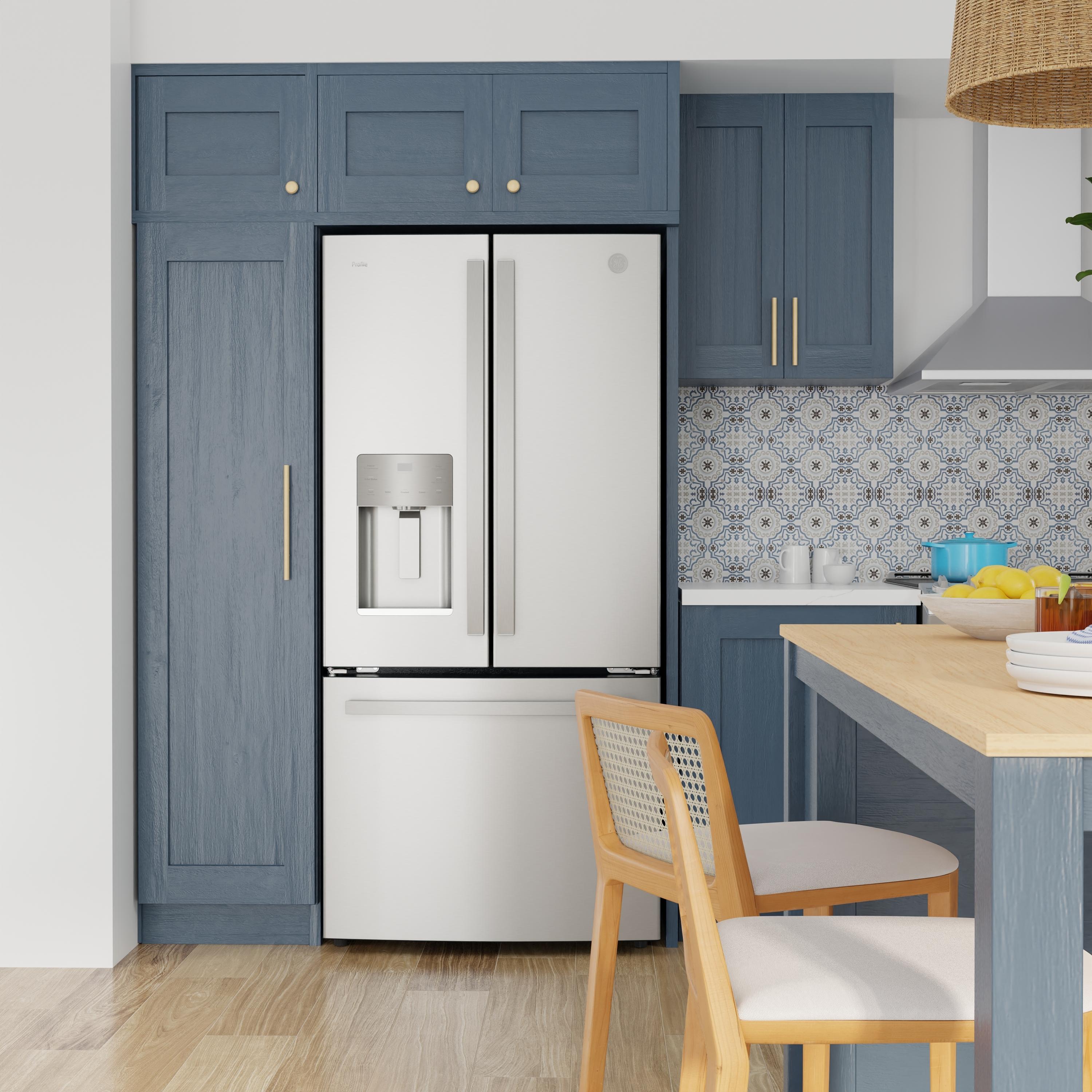 GE Profile 33-inch, 17.5 cu.ft. French-Door Refrigerator with FrostGuard™ Technology PYE18HYRCFS IMAGE 9