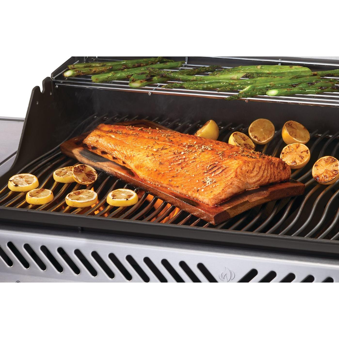 Napoleon Rogue® Pro 625 SIB Gas Grill with Infrared Side Burner - Propane RP625SIBPSS-2 IMAGE 15