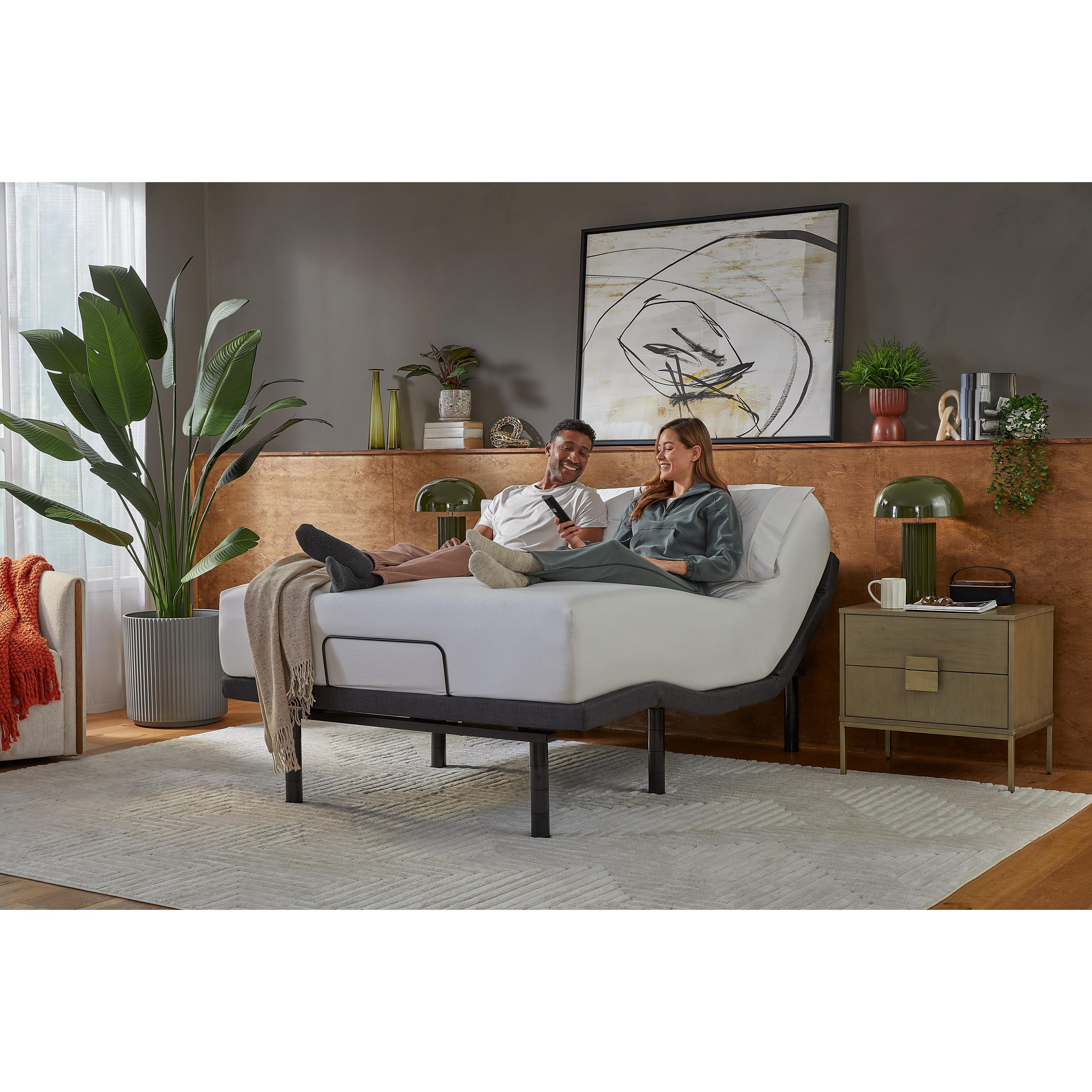 Beautyrest Baselogic™ Platinum Adjustable Base (King) IMAGE 3