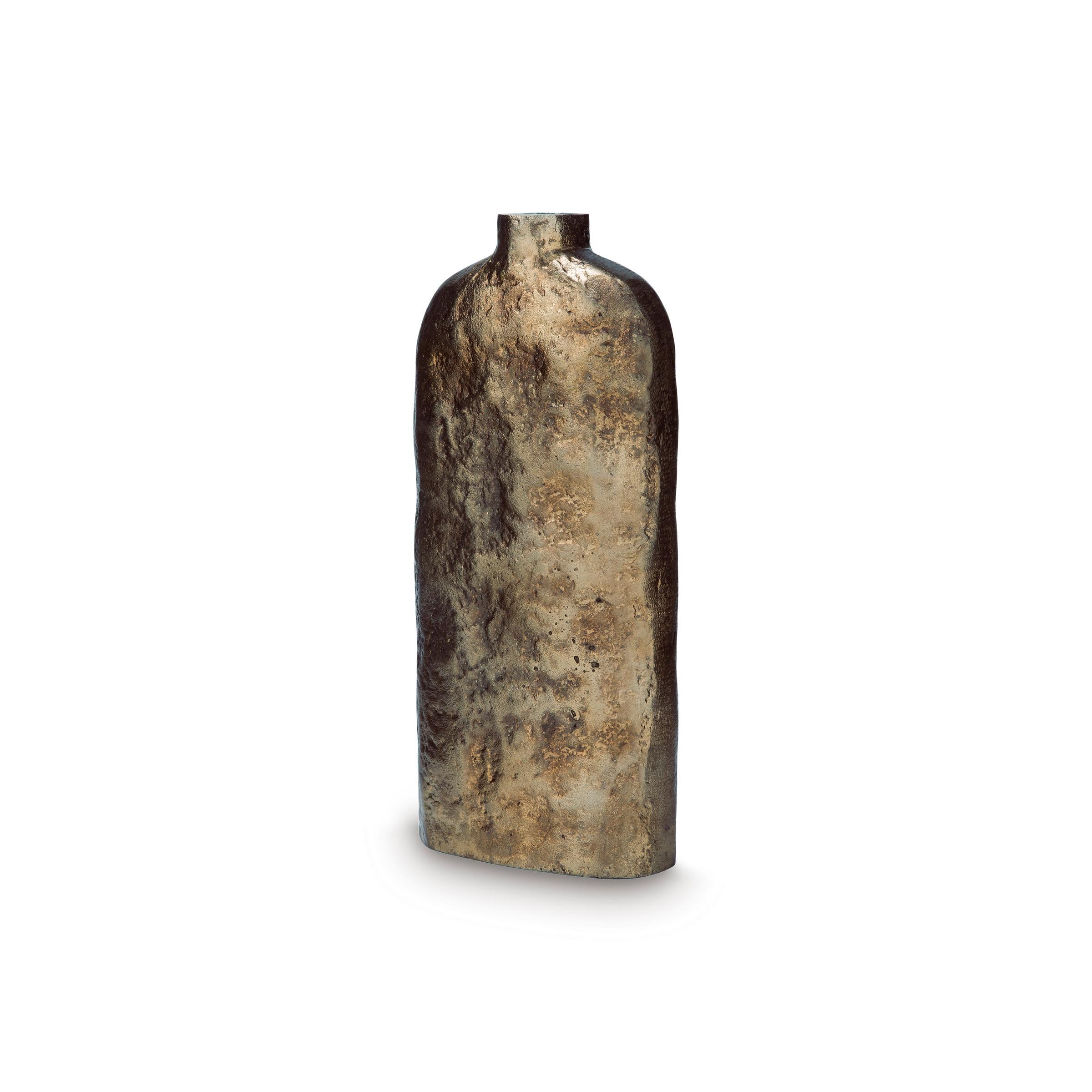 Signature Design by Ashley Wallmond A2000821 Vase IMAGE 2