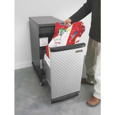 Gladiator Garageworks Trash Compactors Freestanding GACP15XXMG IMAGE 4