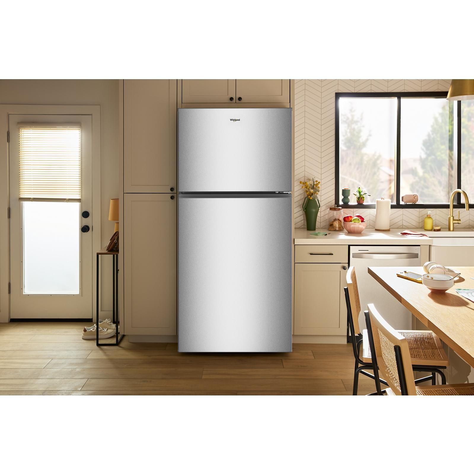 Whirlpool 29.5-inch, 19 Cu. Ft. Top Freezer Refrigerator with Total Coverage Cooling WRTX5419SZ IMAGE 17