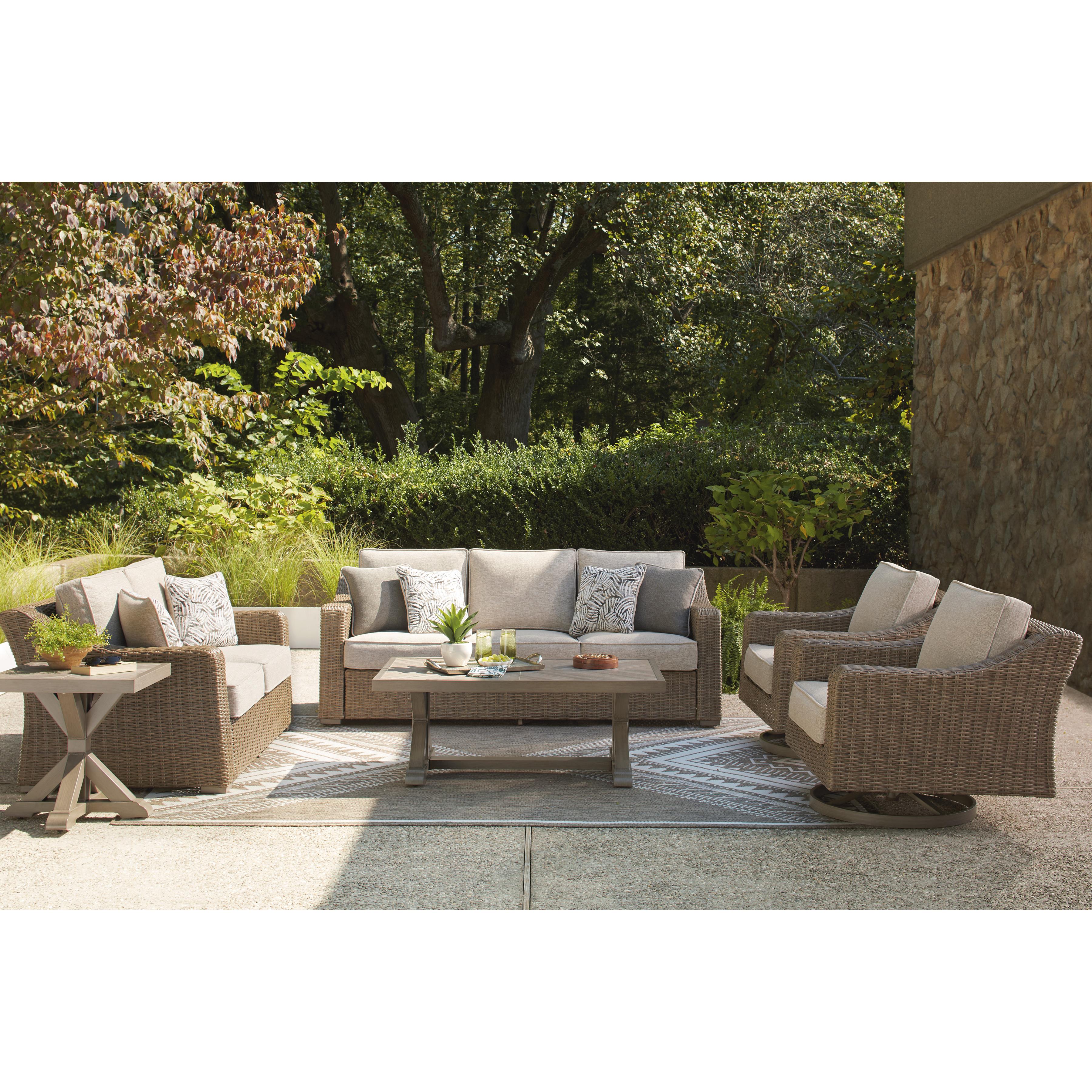 Signature Design by Ashley Laguna Heights PCP790-821 Swivel Lounge with Cushion IMAGE 10