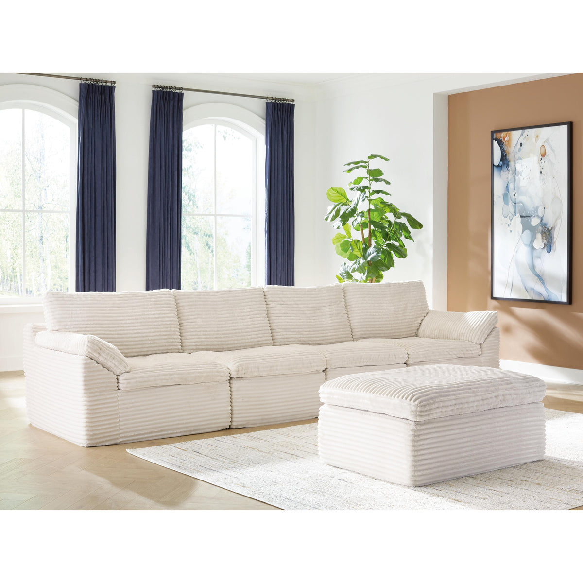 Signature Design by Ashley Fannin PC84304S1 4 pc Sectional with Ottoman IMAGE 6