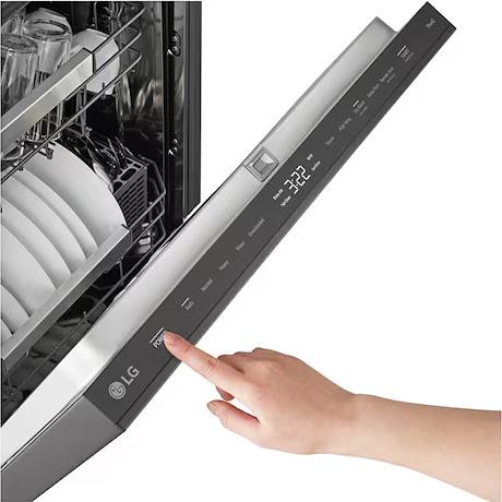 LG Built-In Dishwasher with Dynamic Heat Dry™ LDNPM654D IMAGE 9