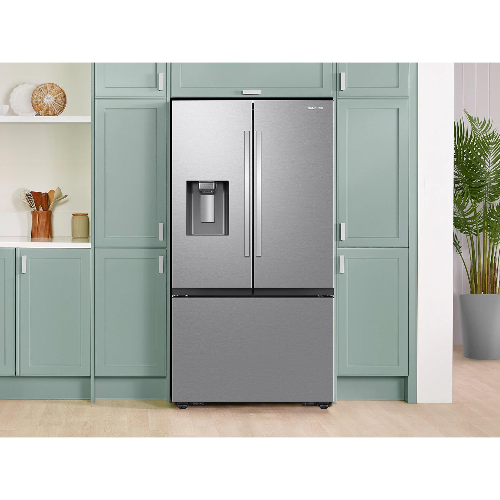 Samsung 26 cu. ft. Bespoke AI 3-Door French Door Refrigerator with Water & Ice RF27CG5B30SRAA IMAGE 6