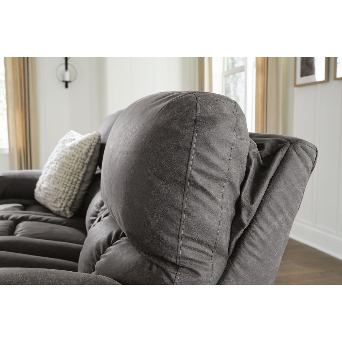Signature Design by Ashley Bakerstein PC1250318 Power Recliner Loveseat with Console & Adjustable Headrest IMAGE 9