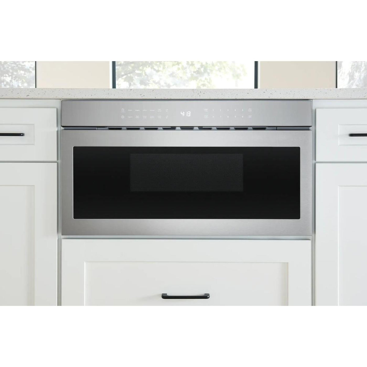 Frigidaire Professional 30-inch, 1.2 cu. ft. Built-In Drawer Microwave Oven with IllumiTouch™ Control Panel UMBW3011AS IMAGE 8