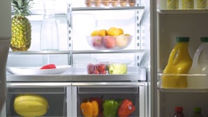 Maytag 30-inch, 19.6 cu. ft. French 3-Door Refrigerator MFB2055FRZ EXTERNAL_VIDEO 1