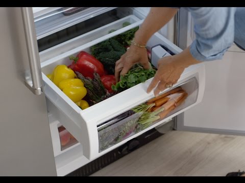 KitchenAid 33-inch, 22 cu. ft. Freestanding French 3-Door Refrigerator with Internal Water Dispenser KRFF302EBS EXTERNAL_VIDEO 3