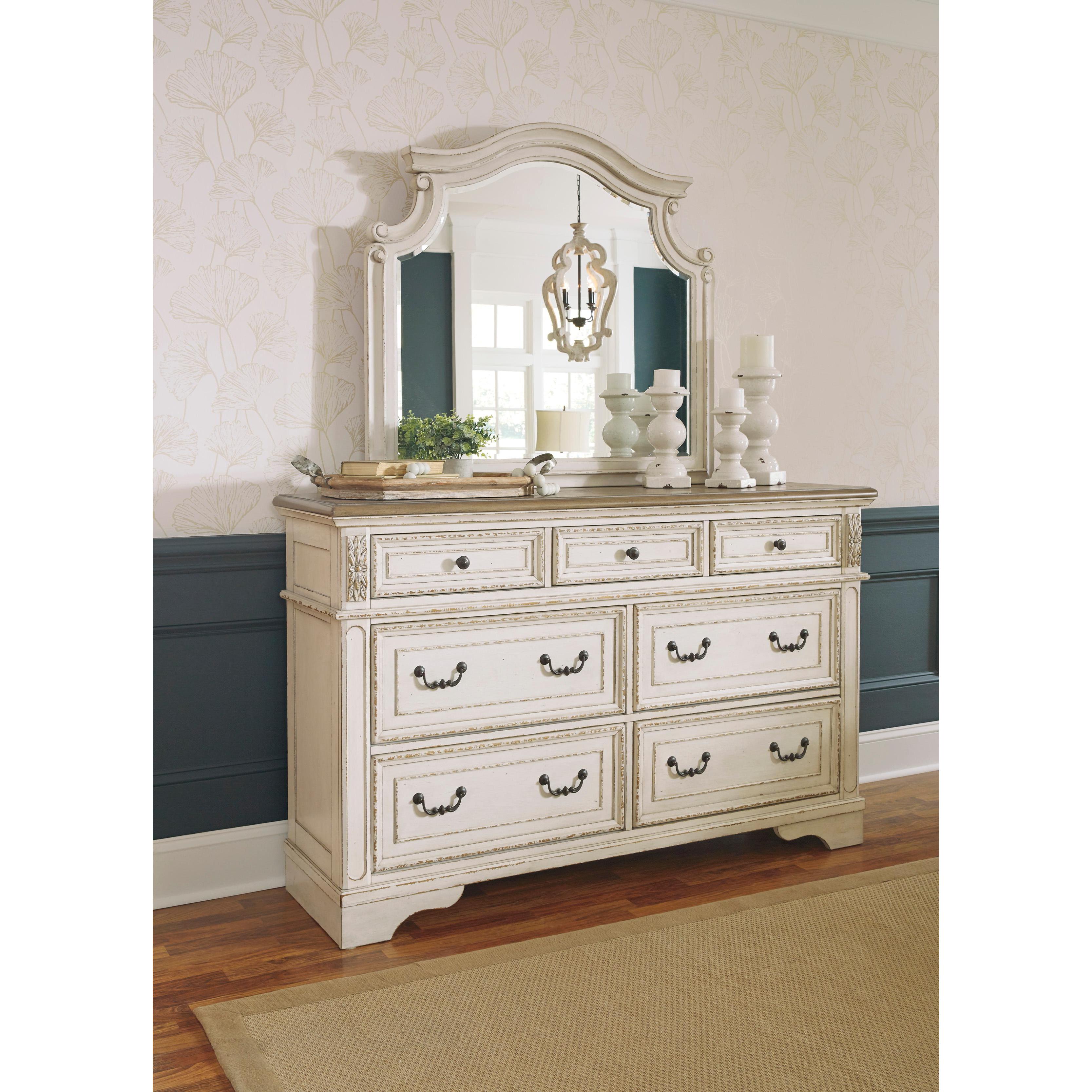  Signature Design by Ashley Realyn B743B23 6 pc King Upholstered Panel Bedroom Set IMAGE 3
