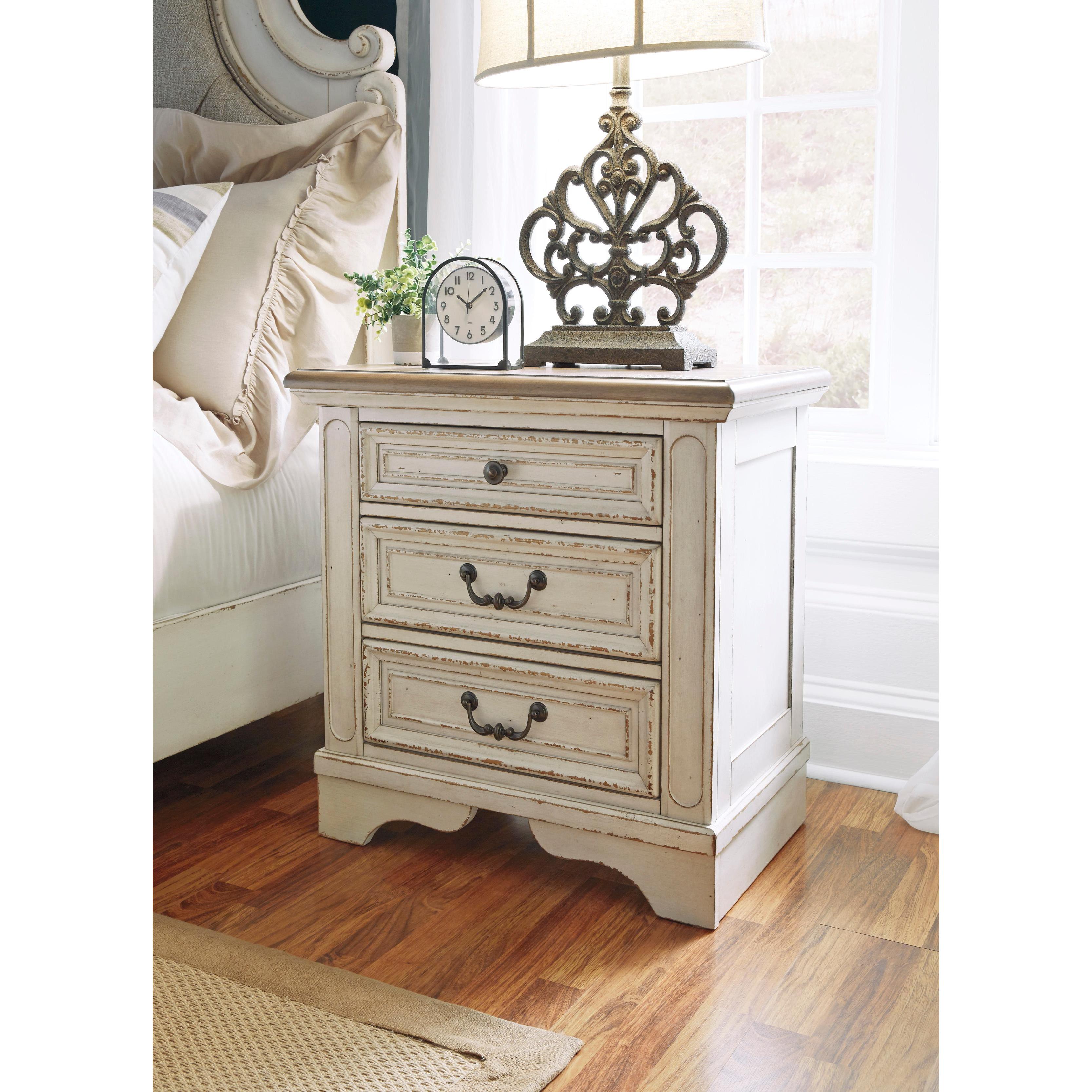  Signature Design by Ashley Realyn B743B23 6 pc King Upholstered Panel Bedroom Set IMAGE 4