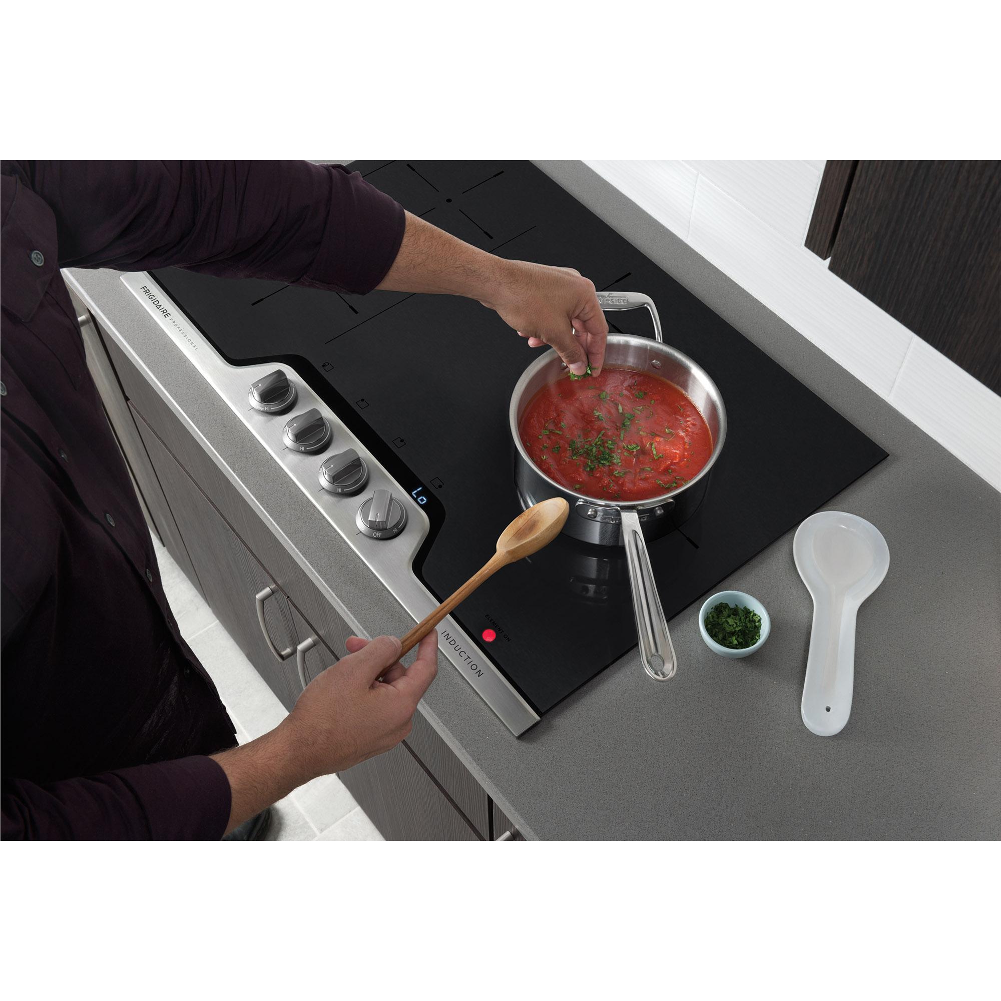  Frigidaire Professional 30-inch Built-In Induction Cooktop with Pro-Select® Controls FPIC3077RF IMAGE 5