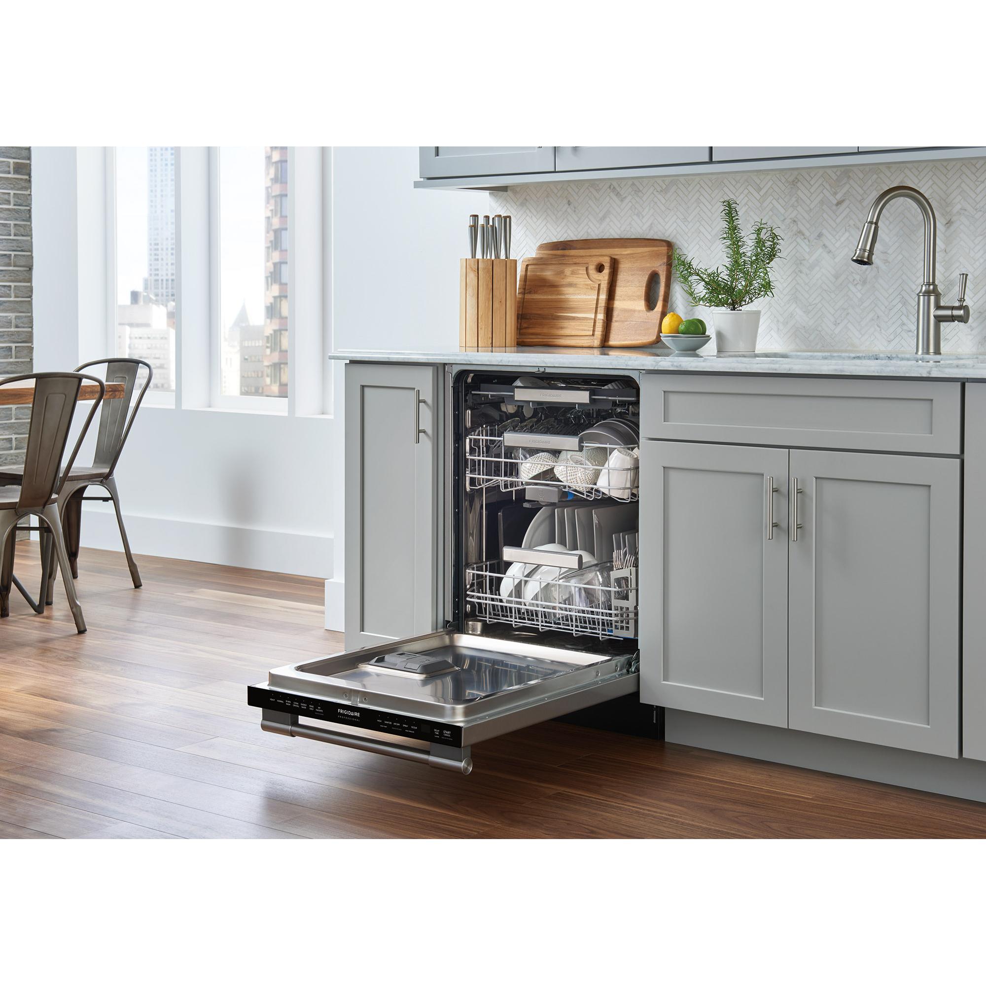  Frigidaire Professional 24-inch Built-In Dishwasher with EvenDry™ FPID2498SF IMAGE 6