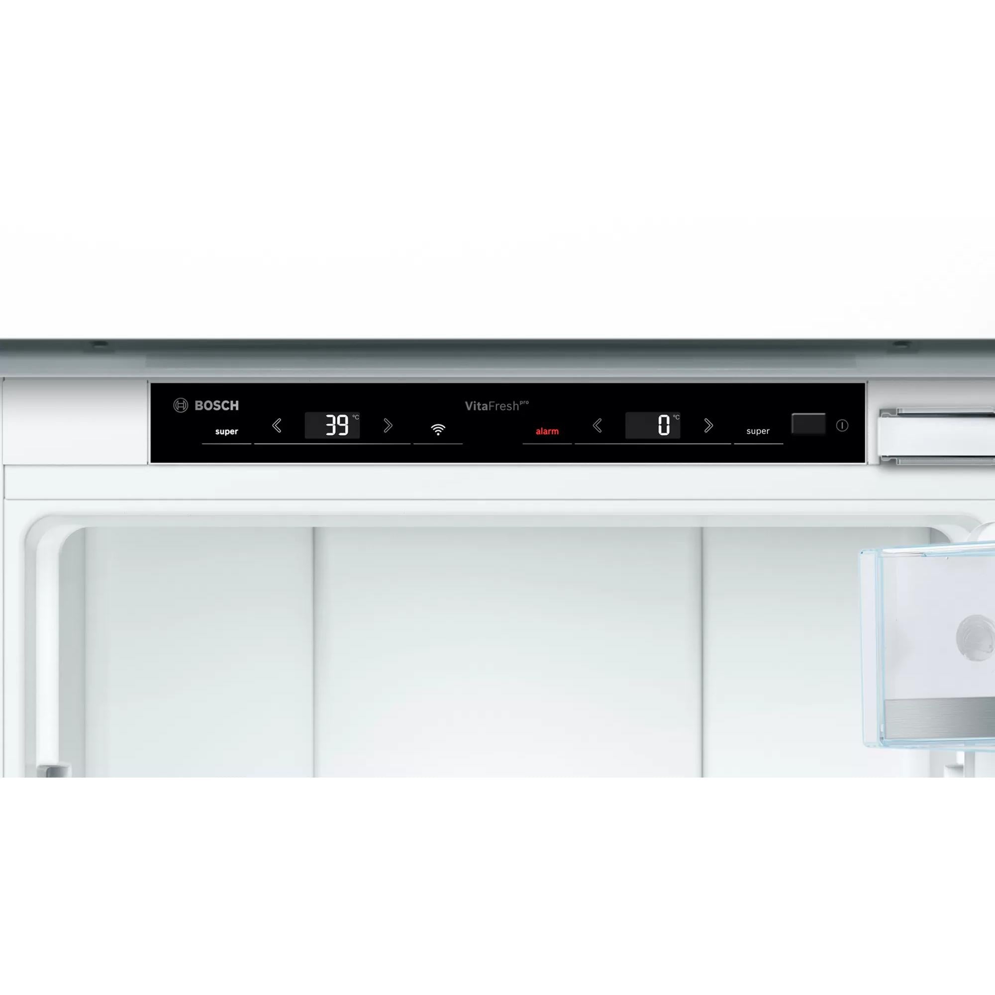  Bosch 24-inch, 8.4 cu. ft. Bottom Freezer Refrigerator B09IB91NSP IMAGE 3