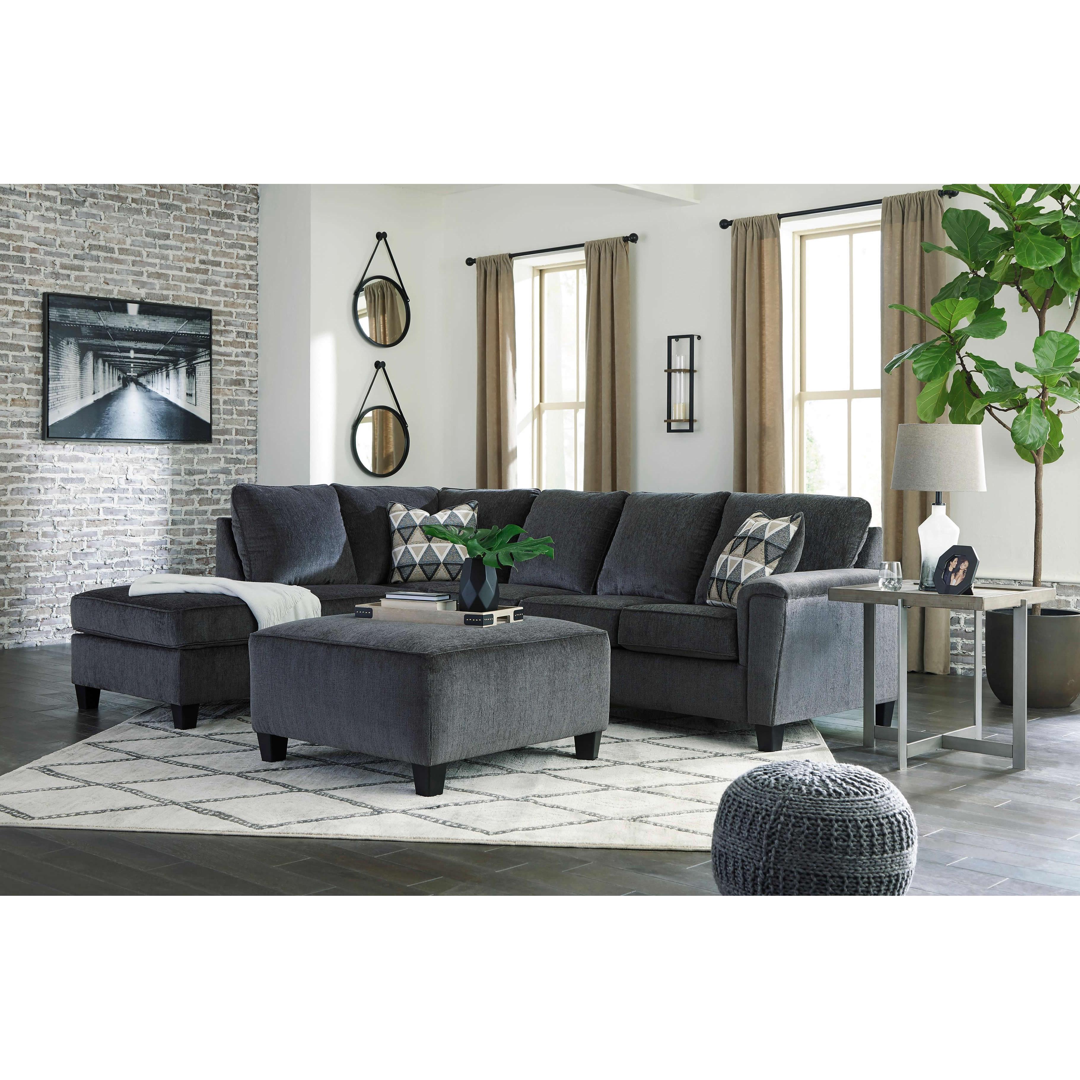 Signature Design by Ashley Abinger 83905S3 2 pc Sleeper Sectional with Chaise IMAGE 8