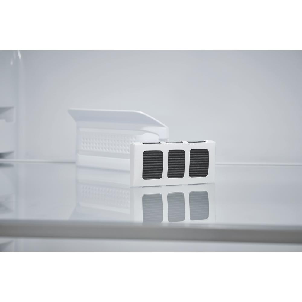  Frigidaire Gallery 30-inch, 20 cu.ft. Freestanding Top Freezer Refrigerator with LED Lighting FGHT2055VF IMAGE 11