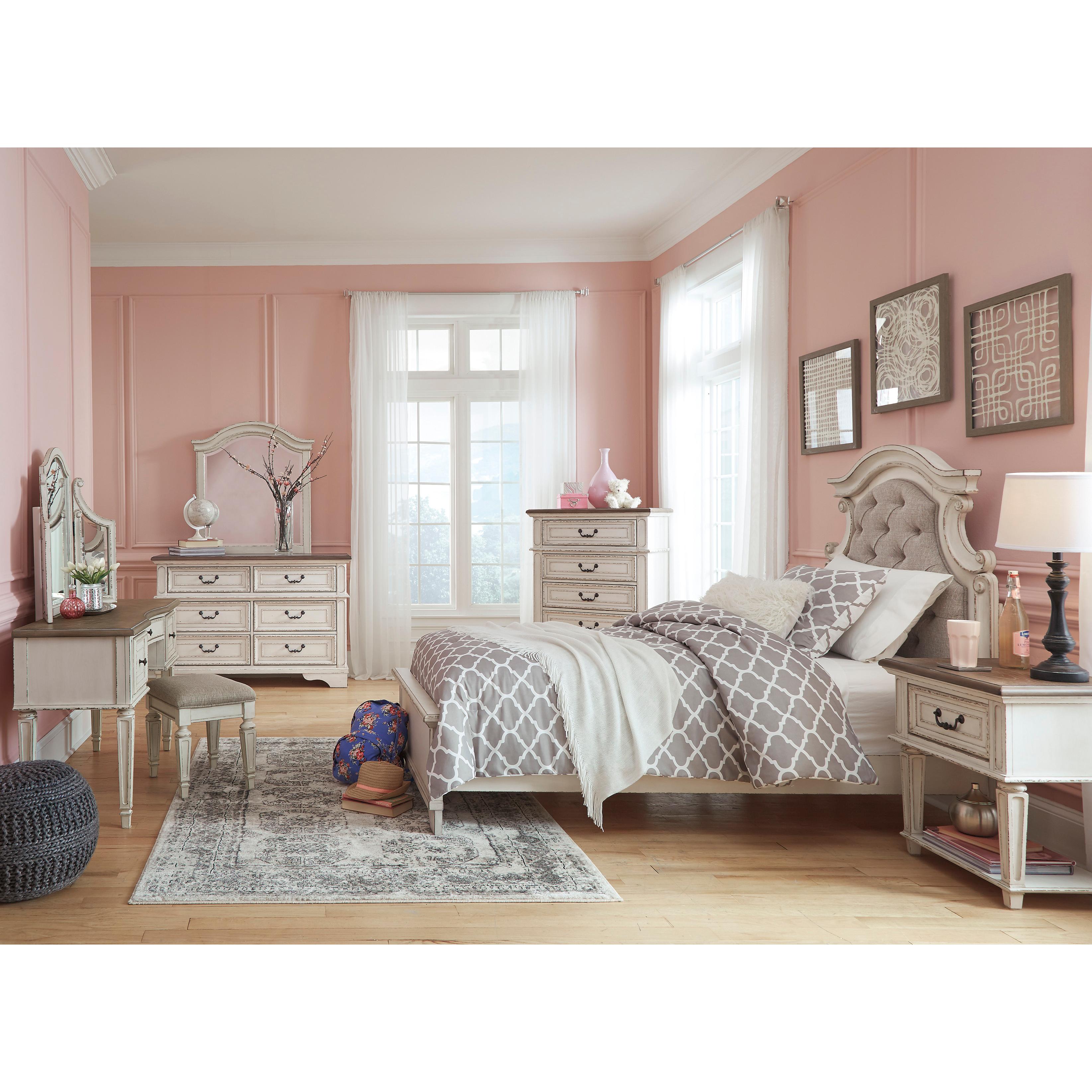  Signature Design by Ashley Realyn B743B12 Dresser and Mirror IMAGE 5