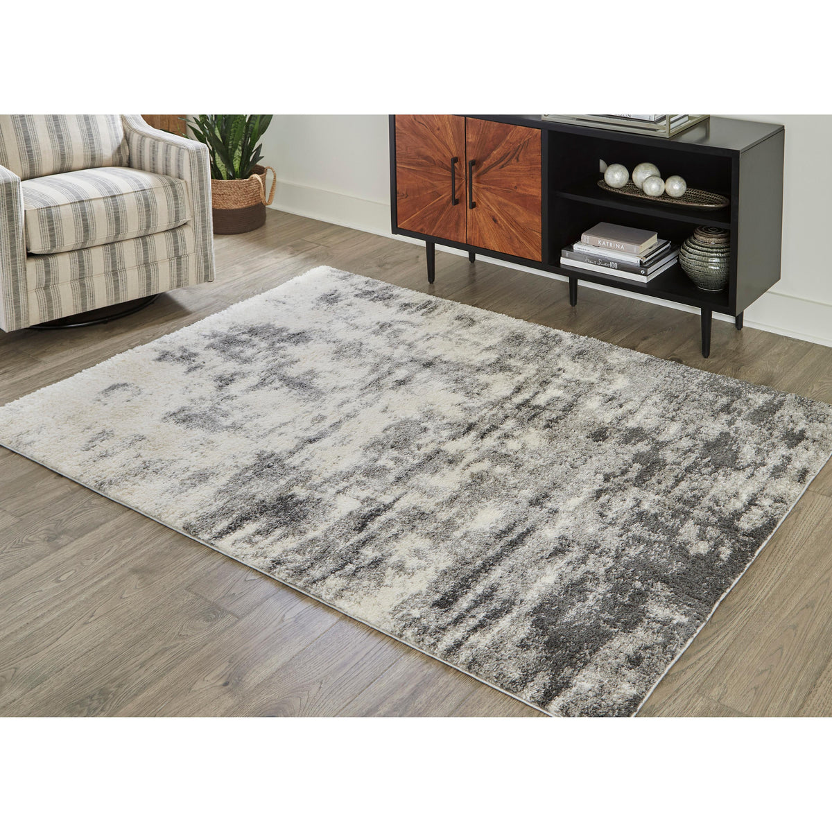  Signature Design by Ashley Gerdie R404991 Large Rug IMAGE 4