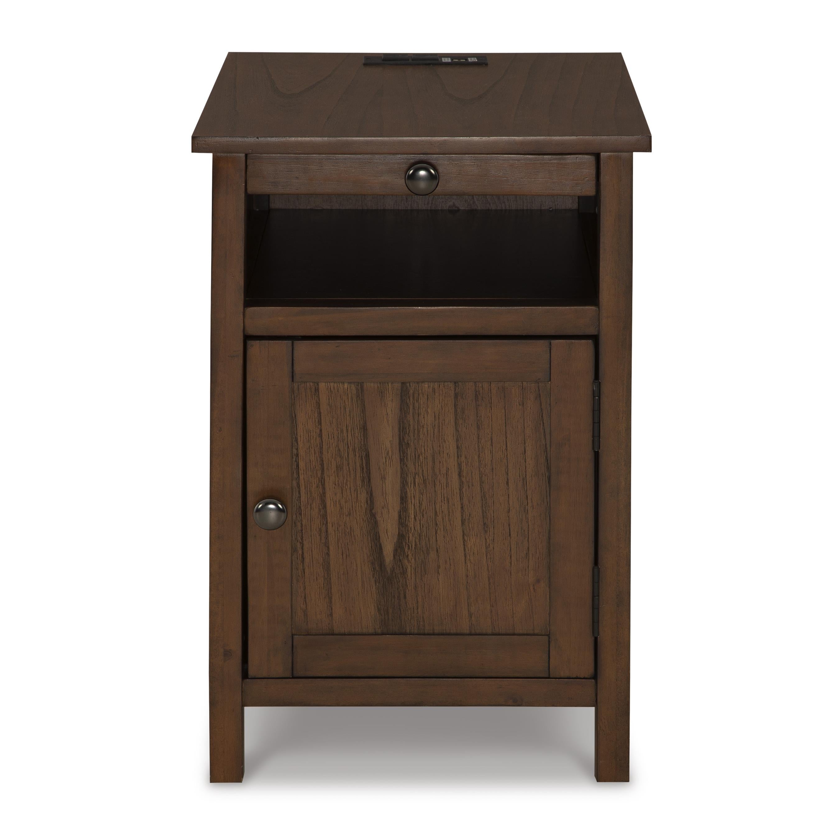 Signature Design by Ashley Treytown T300-117 Chair Side End Table IMAGE 3