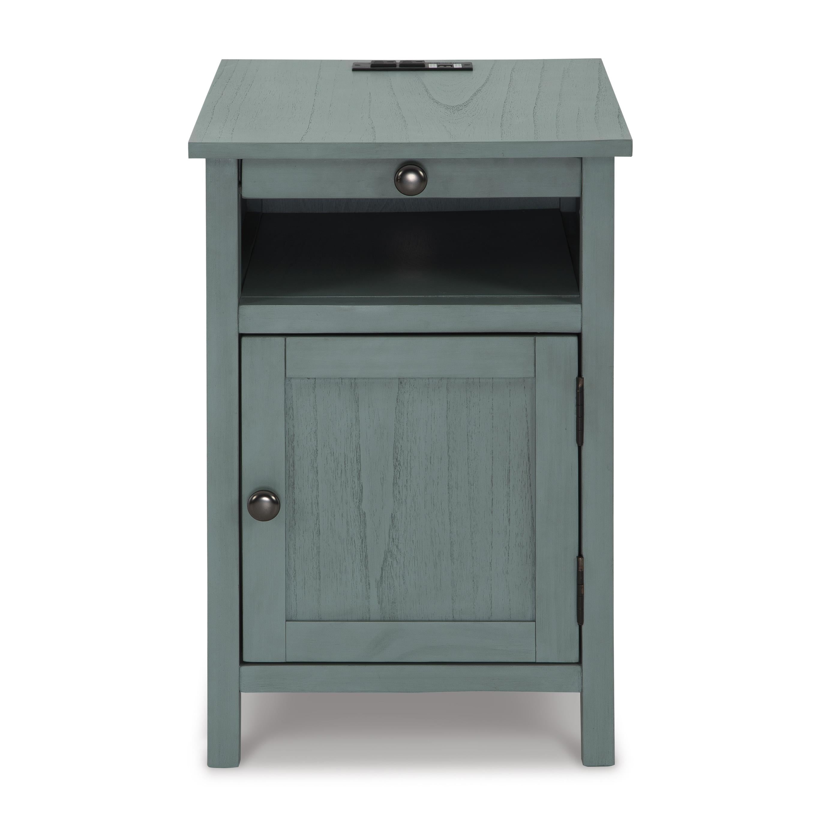  Signature Design by Ashley Treytown T300-717 Chair Side End Table IMAGE 3
