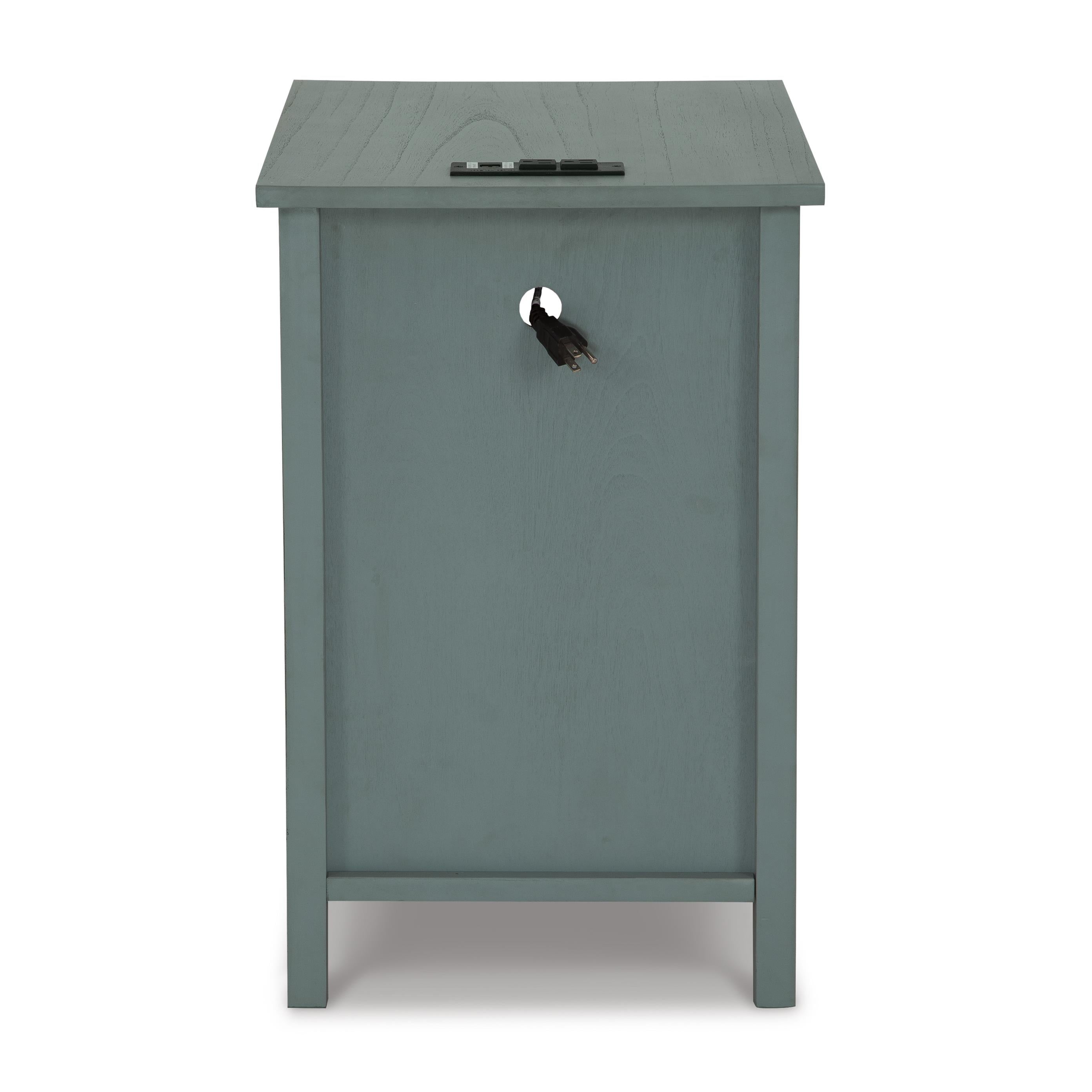  Signature Design by Ashley Treytown T300-717 Chair Side End Table IMAGE 5