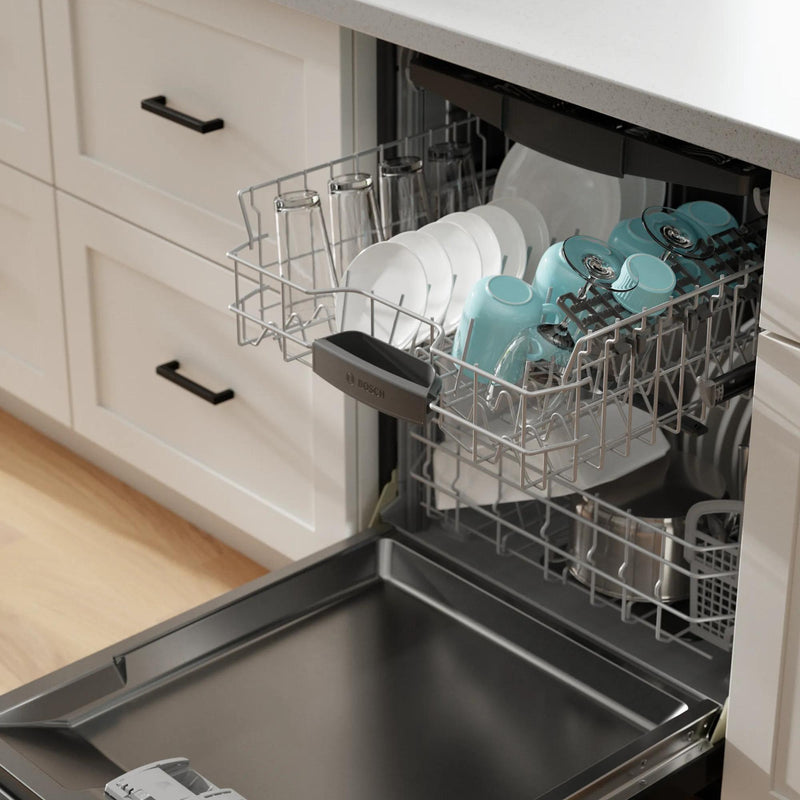 Bosch 24-inch Built-in Dishwasher with Home Connect® SHX5AEM6N IMAGE 13