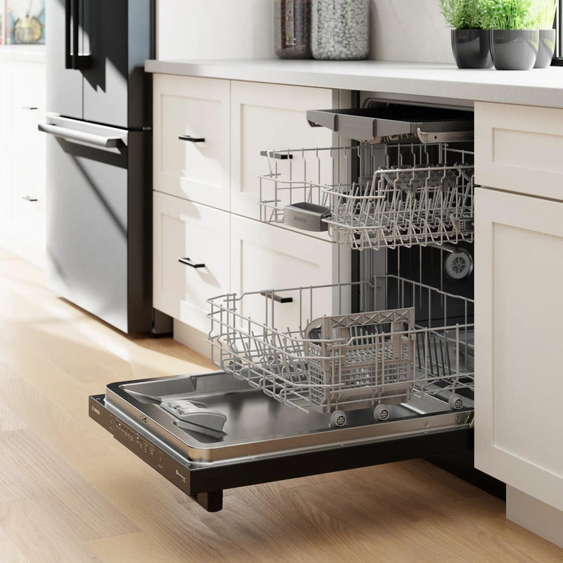 Bosch 24-inch Built-in Dishwasher with Home Connect® SHX5AEM6N IMAGE 14