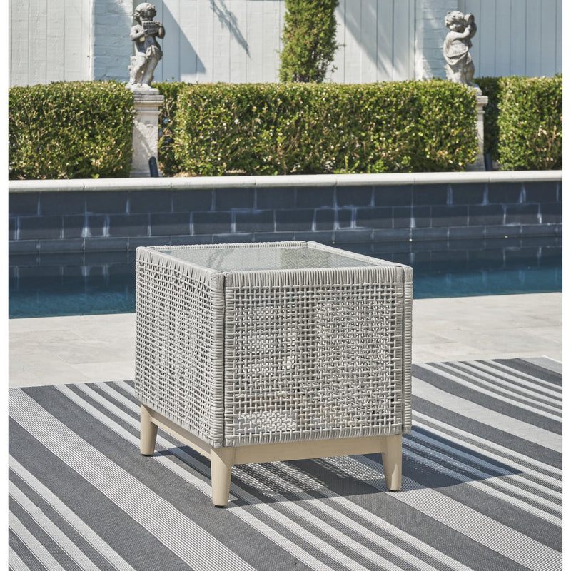Signature Design by Ashley Outdoor Tables End Tables P798-702 IMAGE 5