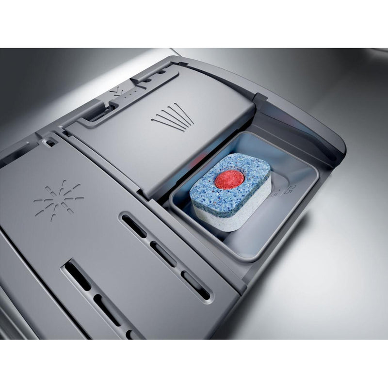 Bosch 24-inch Built-in Dishwasher with CrystalDry™ SHV9PCM3N IMAGE 2