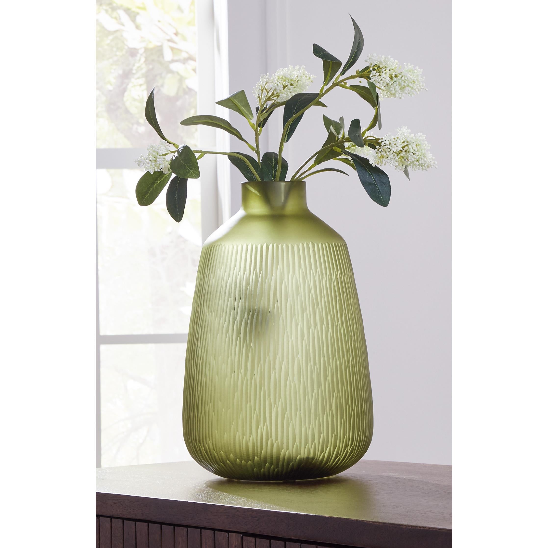  Signature Design by Ashley Scottyard A2900008 Vase IMAGE 2