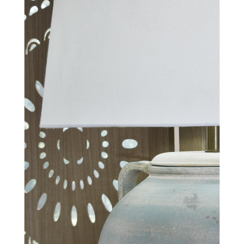 Signature Design by Ashley Lamps Table L100814 IMAGE 3
